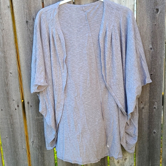 Lightweight Gray Cardigan Kimono - Picture 1 of 2